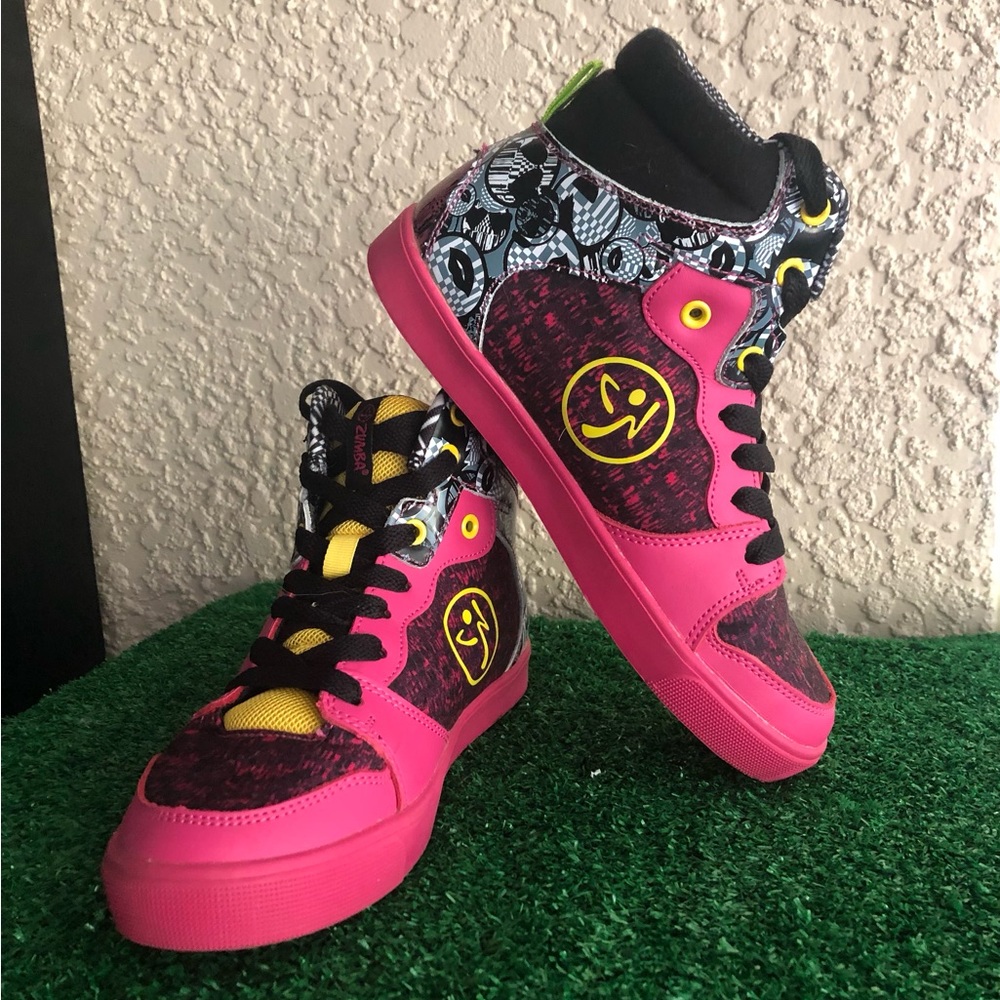 Zumba Zmoji Street Charge Dance Shoes Women Size 6.5